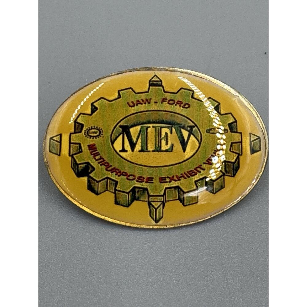Vintage Ford UAW Multipurpose‎ Vehicle MEV Lapel Pin USA Made